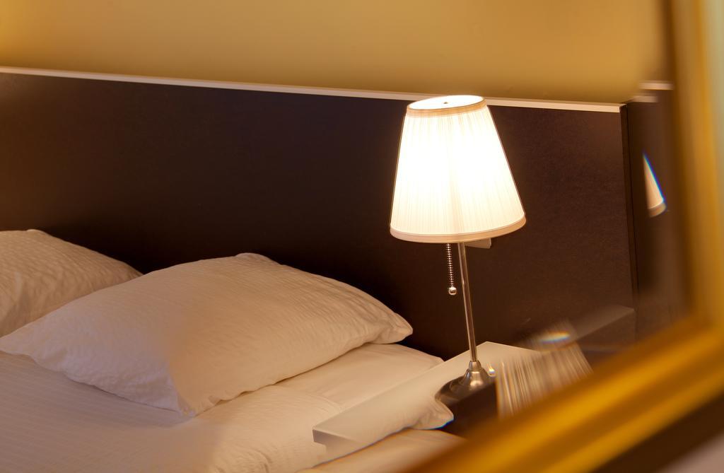 Le Troncais Hotel Saint-Bonnet-Tronçais Buitenkant foto
