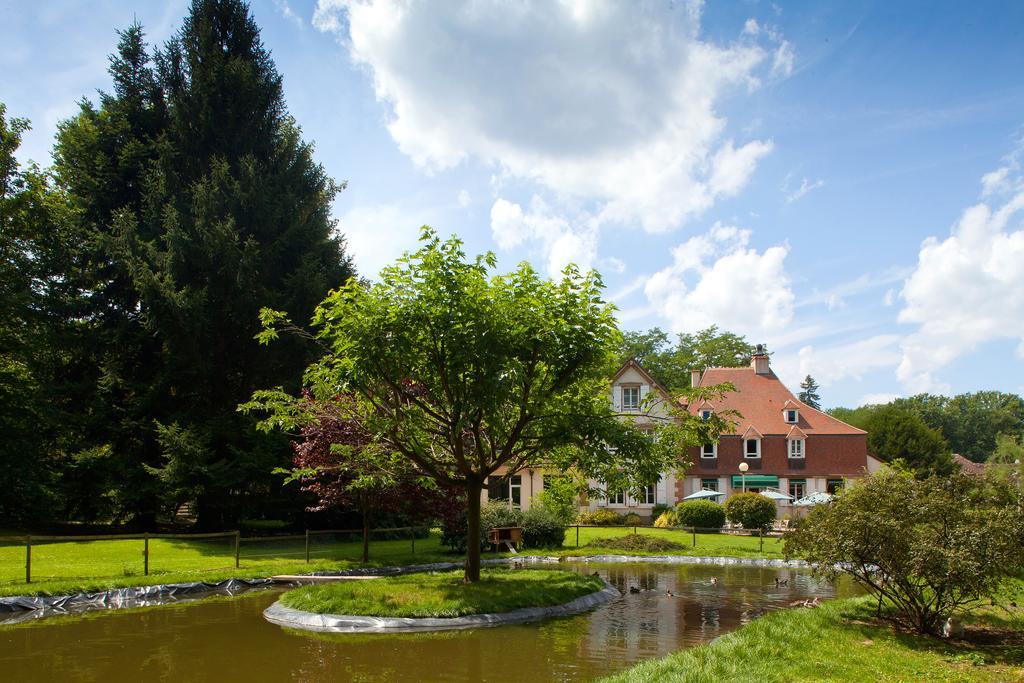 Le Troncais Hotel Saint-Bonnet-Tronçais Buitenkant foto