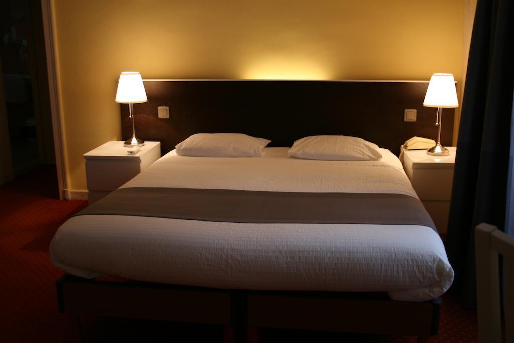 Le Troncais Hotel Saint-Bonnet-Tronçais Kamer foto