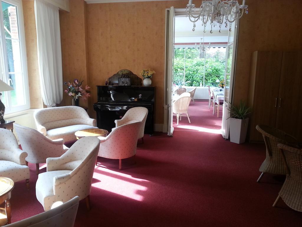 Le Troncais Hotel Saint-Bonnet-Tronçais Buitenkant foto